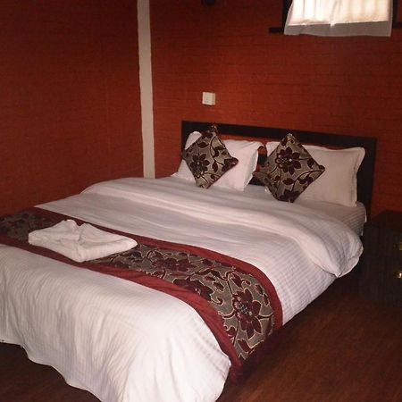 Hotel Holiday Inn Katmandu Dış mekan fotoğraf