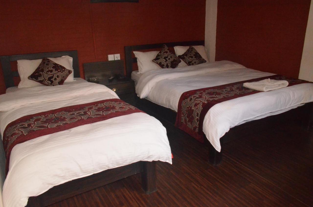 Hotel Holiday Inn Katmandu Dış mekan fotoğraf