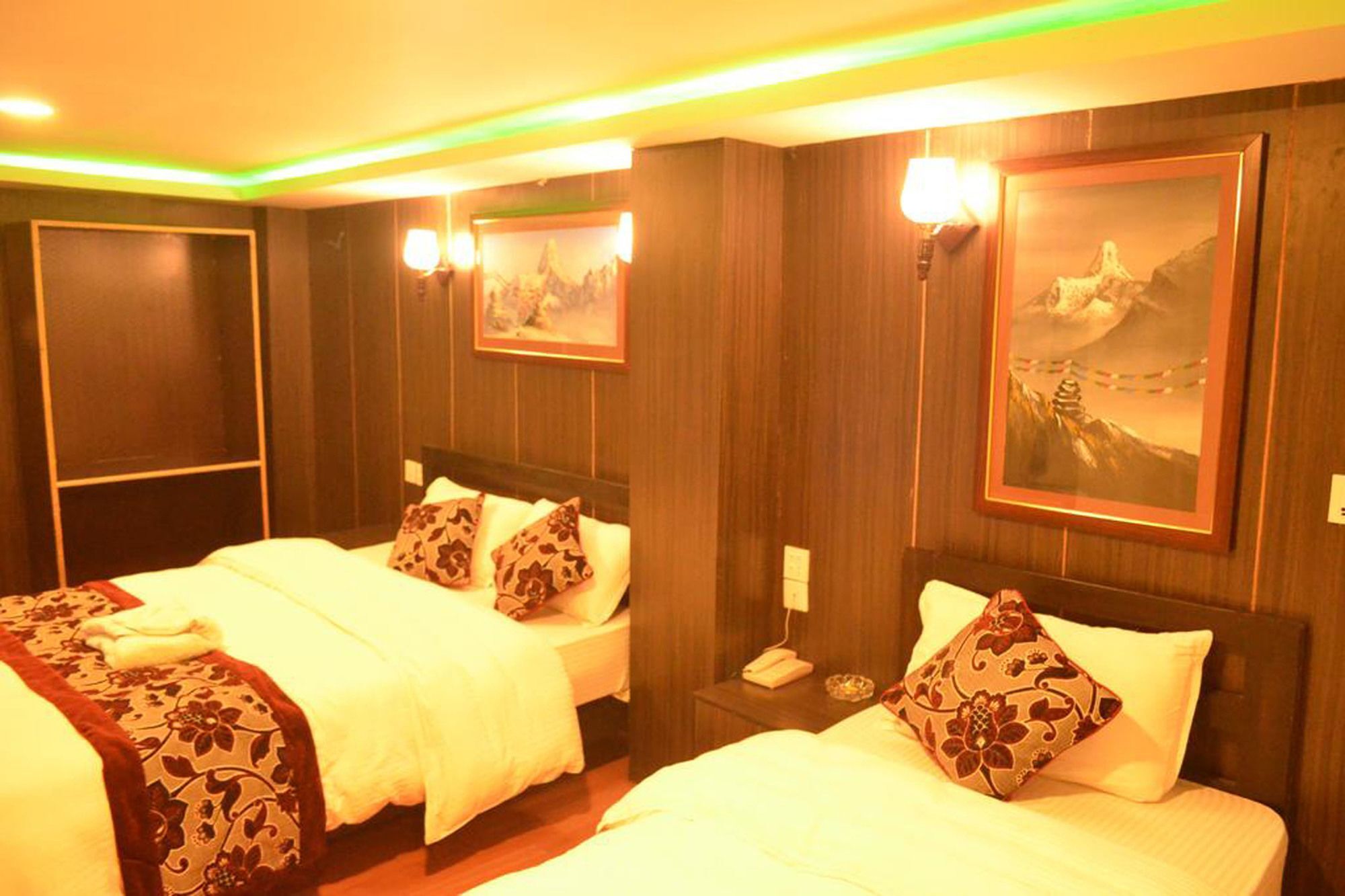 Hotel Holiday Inn Katmandu Dış mekan fotoğraf